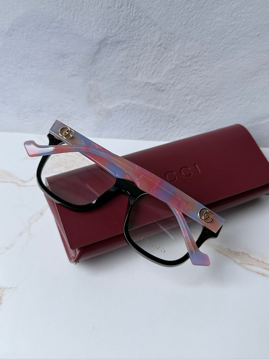 Marcos cuadrados Gucci GG0958O en marrón 