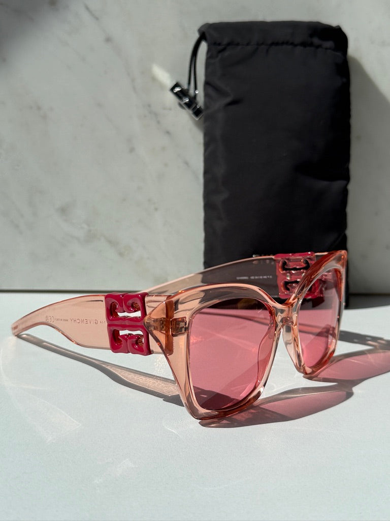 Givenchy GV40096U Oversized Cat Eye Sunglasses in Pink