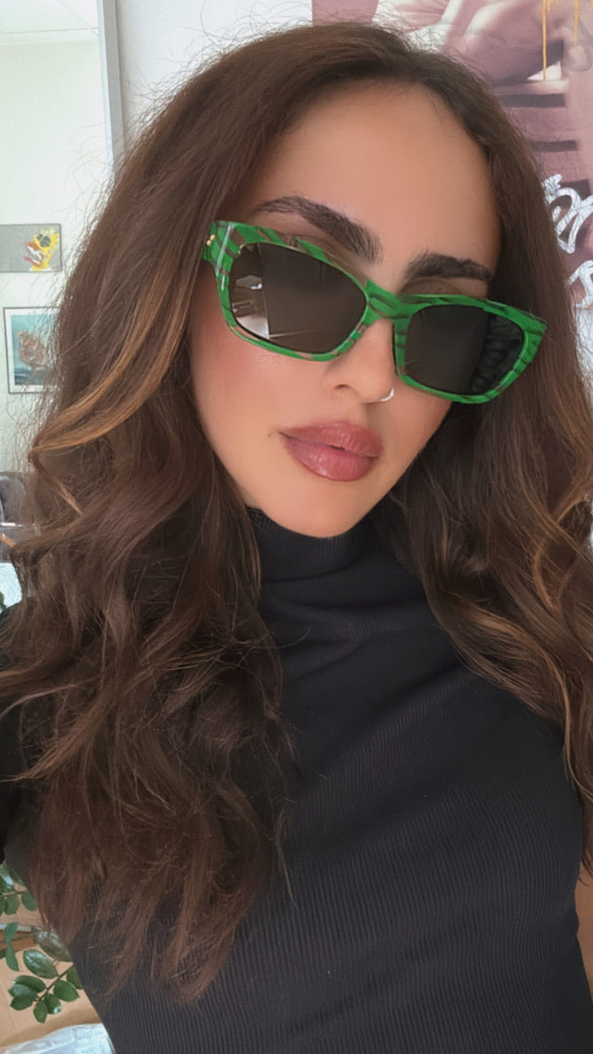 Bottega Veneta BV1143S Green Sunglasses – Designer Daydream