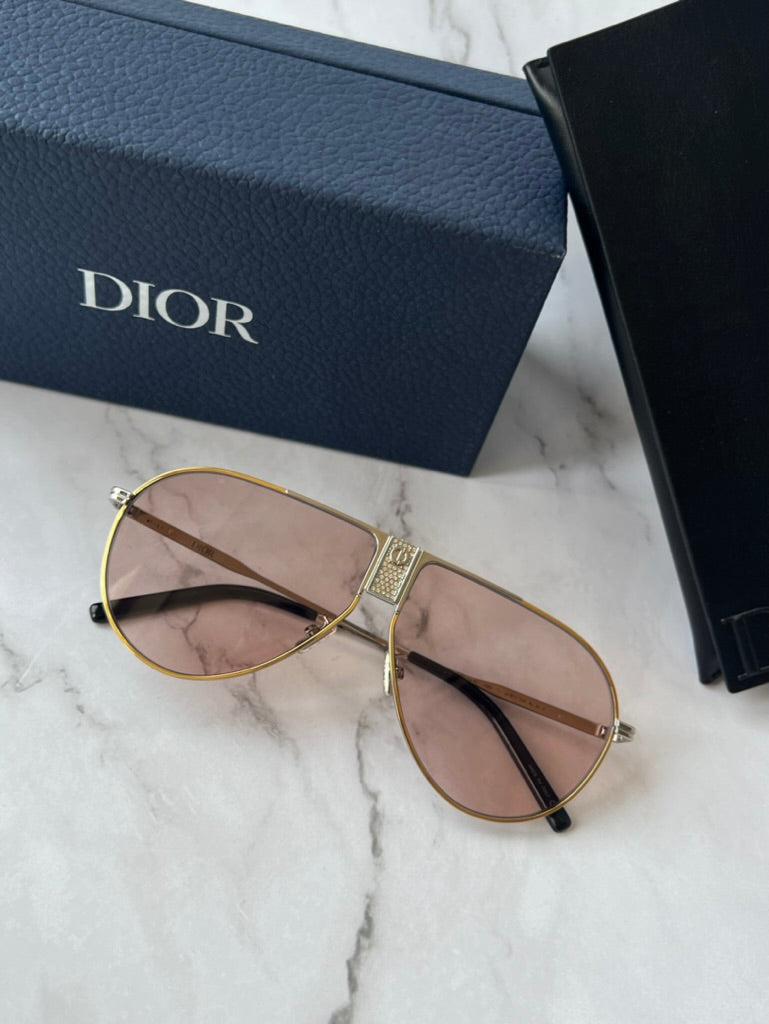 Gafas de sol Dior Blacksuit SI en negro 