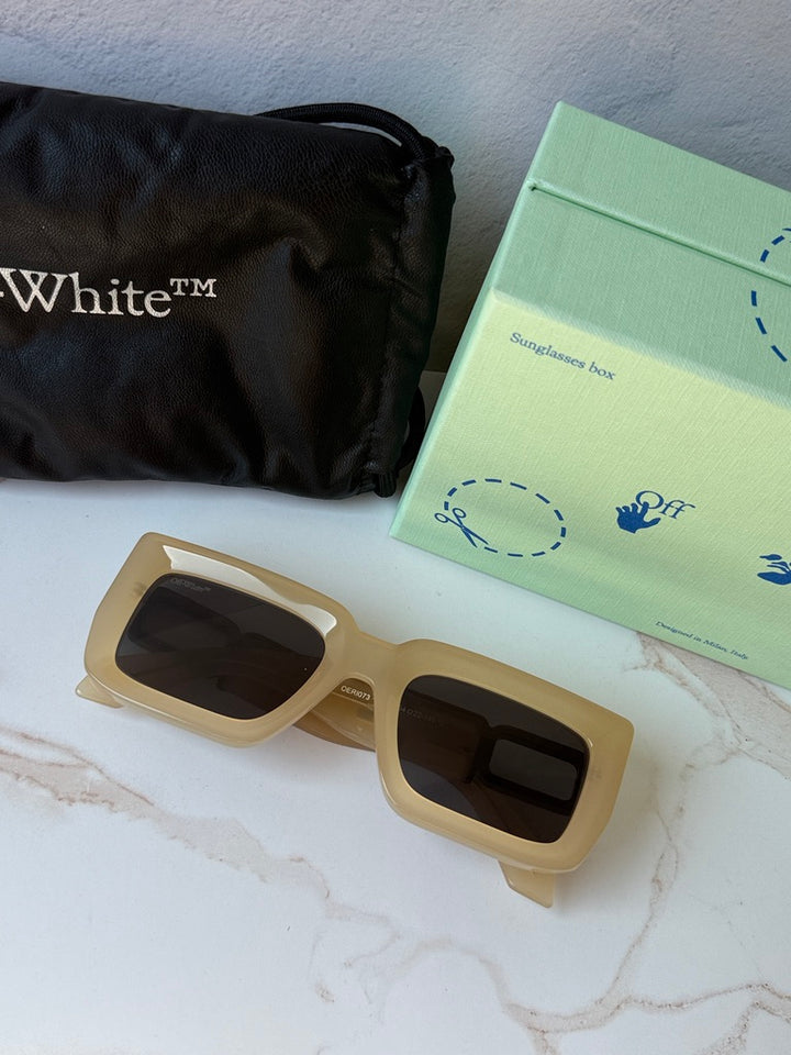 Off White Boston Sunglasses in Sand