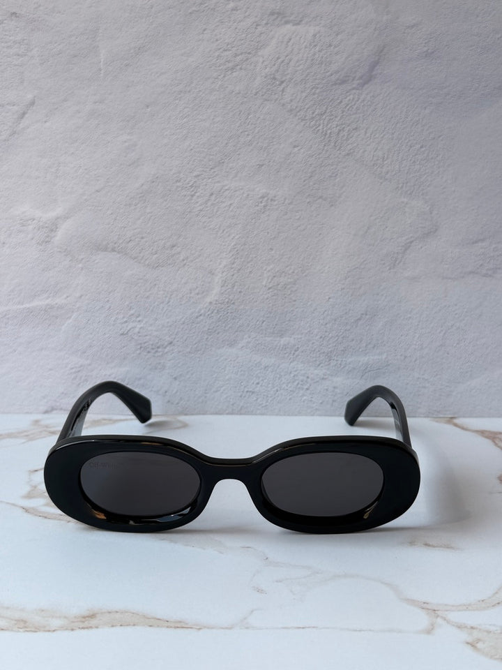 Off White Amalfi Sunglasses in Black