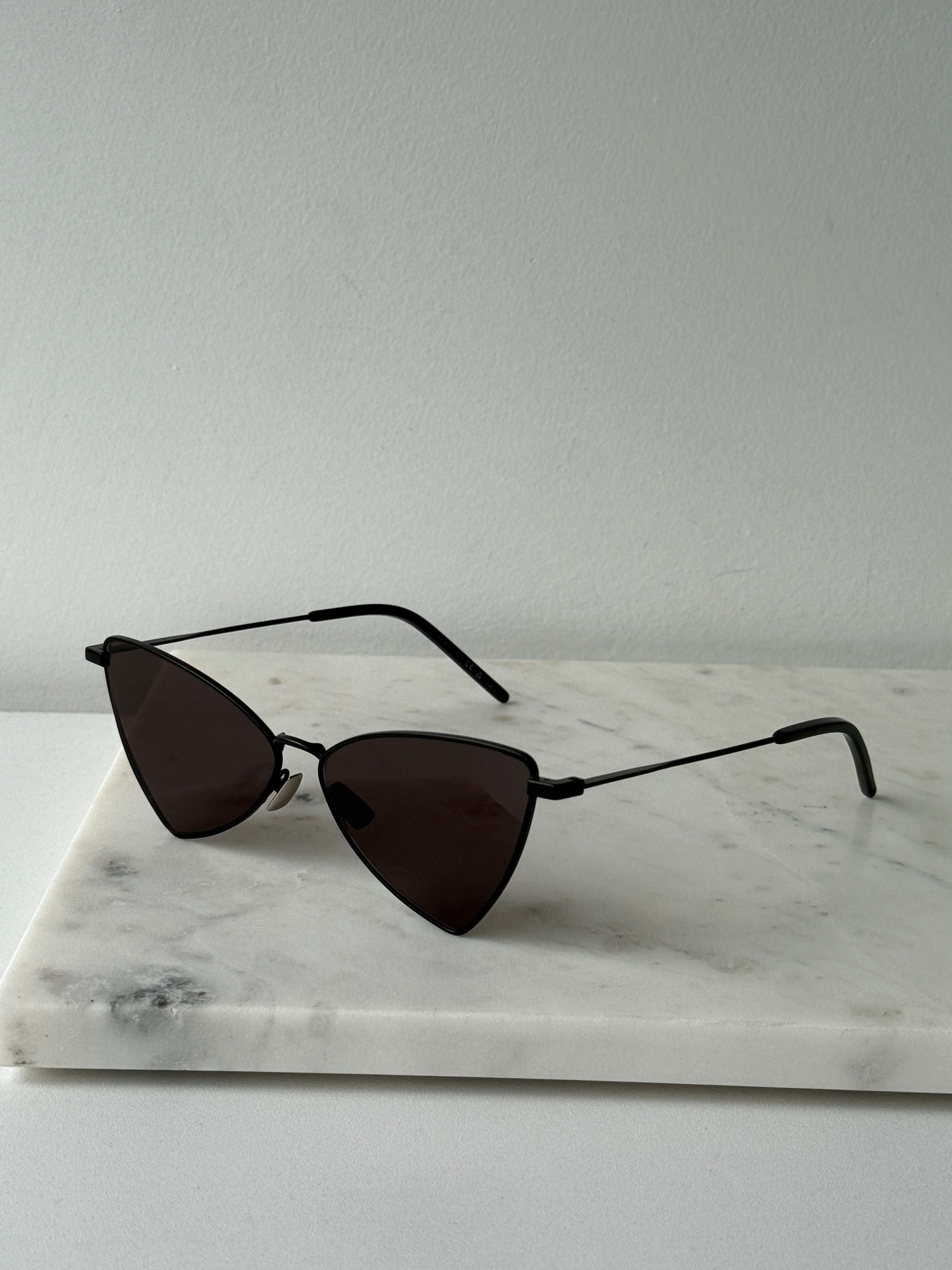 Saint Laurent SL303 Jerry Sunglasses in Black – Designer Daydream