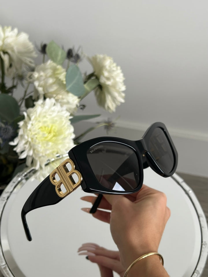 Balenciaga BB0287S Gafas de sol con logo en negro