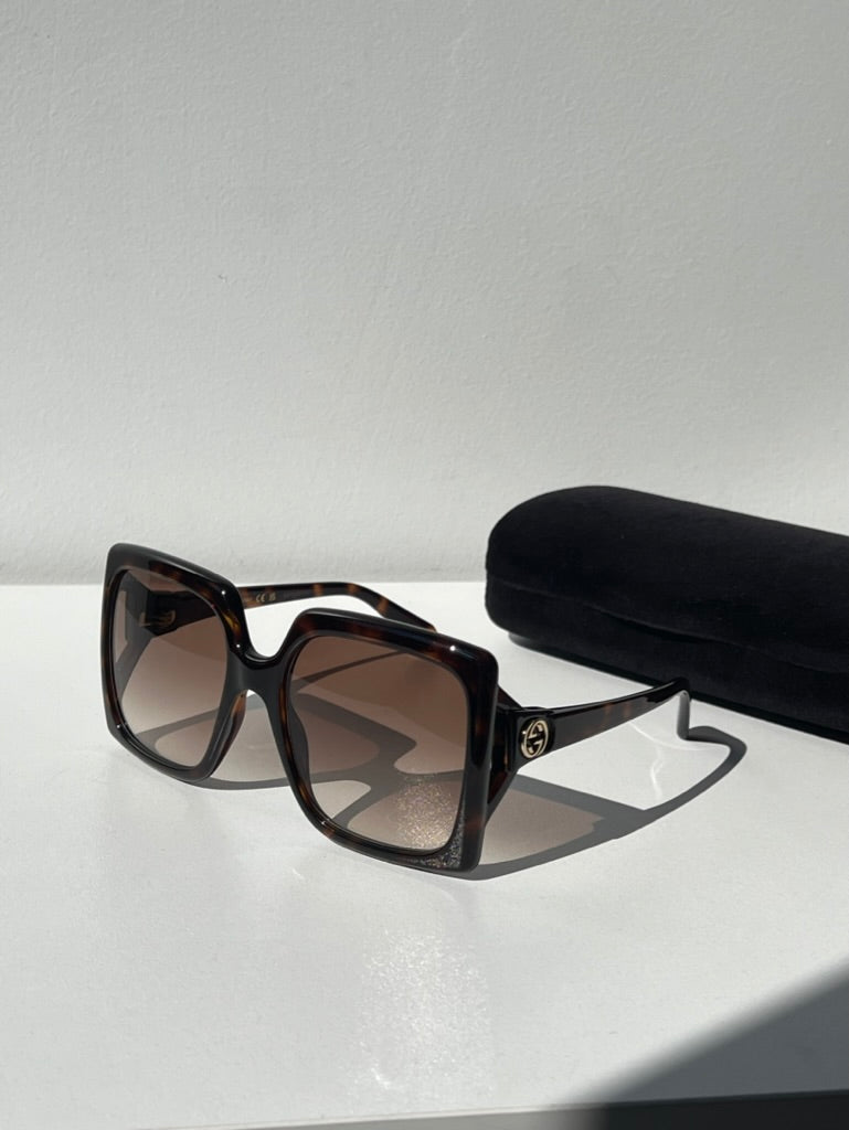 Gafas de sol cuadradas Gucci GG0876S en Habana oscura