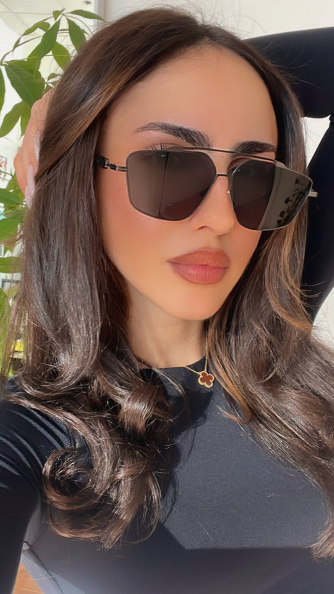 Fendi FE40079U O'Lock Aviator Sunglasses in Black