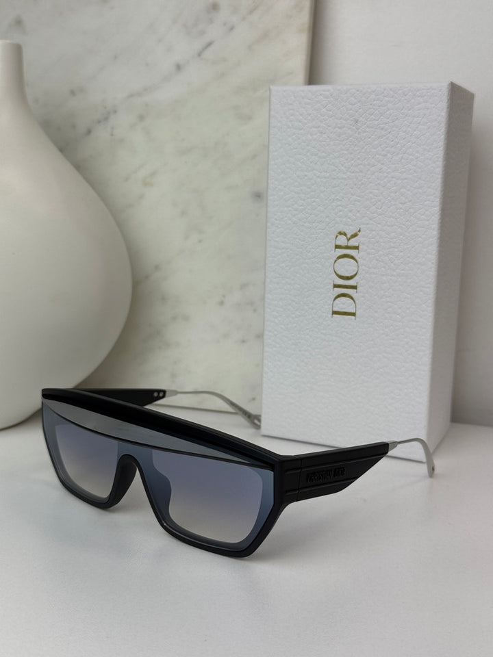 Dior DiorClub M7U Visor Mask Sunglasses in Black
