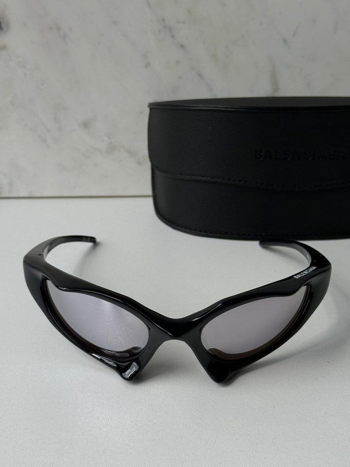 Balenciaga BB0352S Sunglasses in Black Mirror