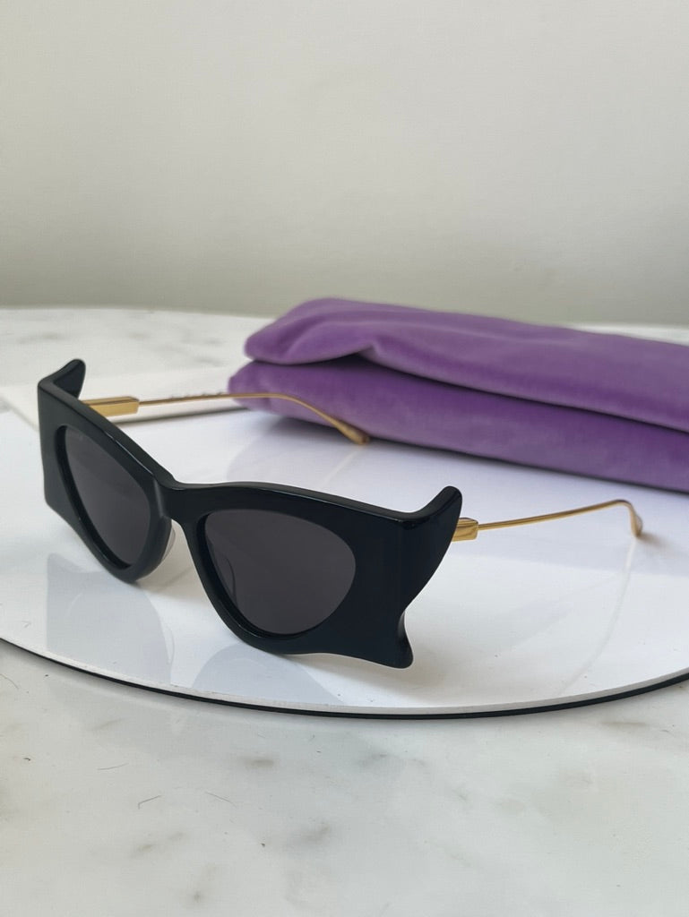 Gafas de sol negras ojo de gato Gucci GG1328S