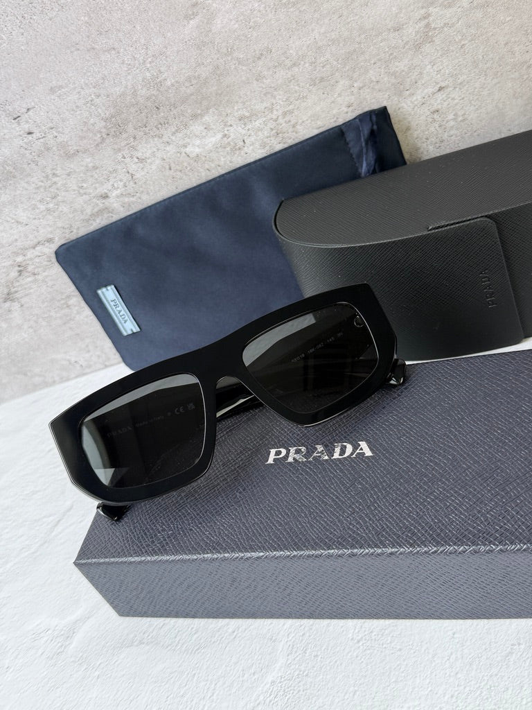 Prada PR D04SU Aviator Sunglasses in Black