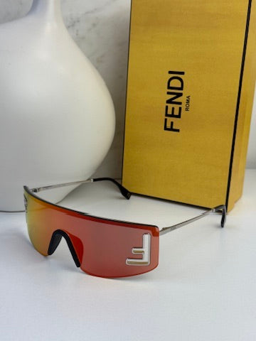 Fendi FE40040U Gafas de sol redondas negras con espejo 
