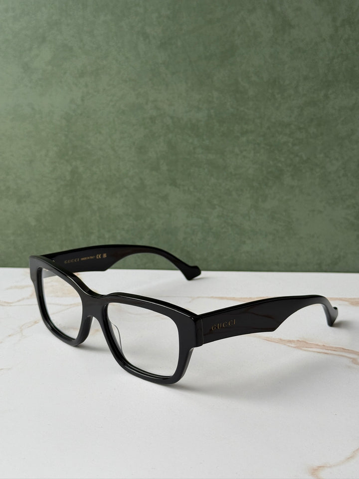 Monturas unisex Gucci GG1429O en negro 