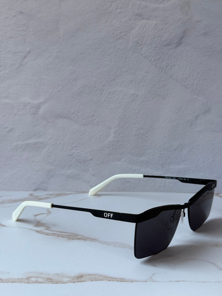 Off White Rimini Metal Sunglasses in Black