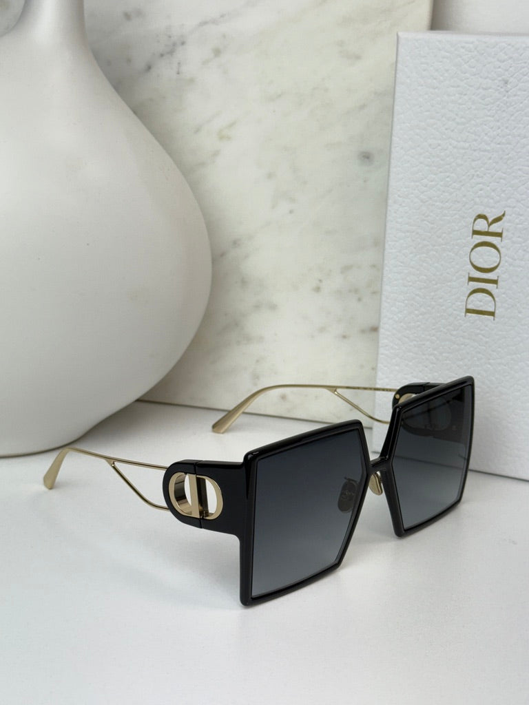 Dior 30Montaigne SU Square Sunglasses in Black Gold