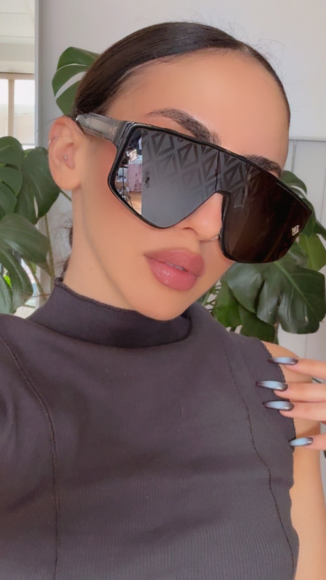 Dior CD Diamond M1U 2 Lens Mask Sunglasses in Black