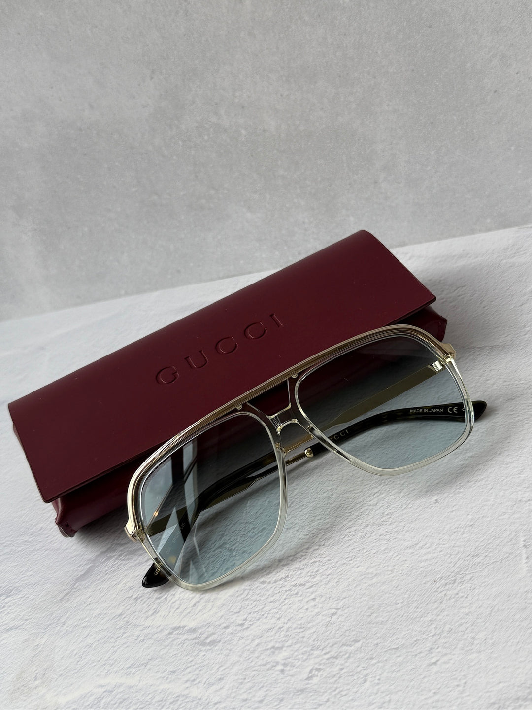 Gucci GG0200S Aviator Sunglasses in Transparent Blue