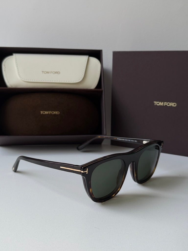 Tom Ford FT5895-B Clip On Sunglasses in Black