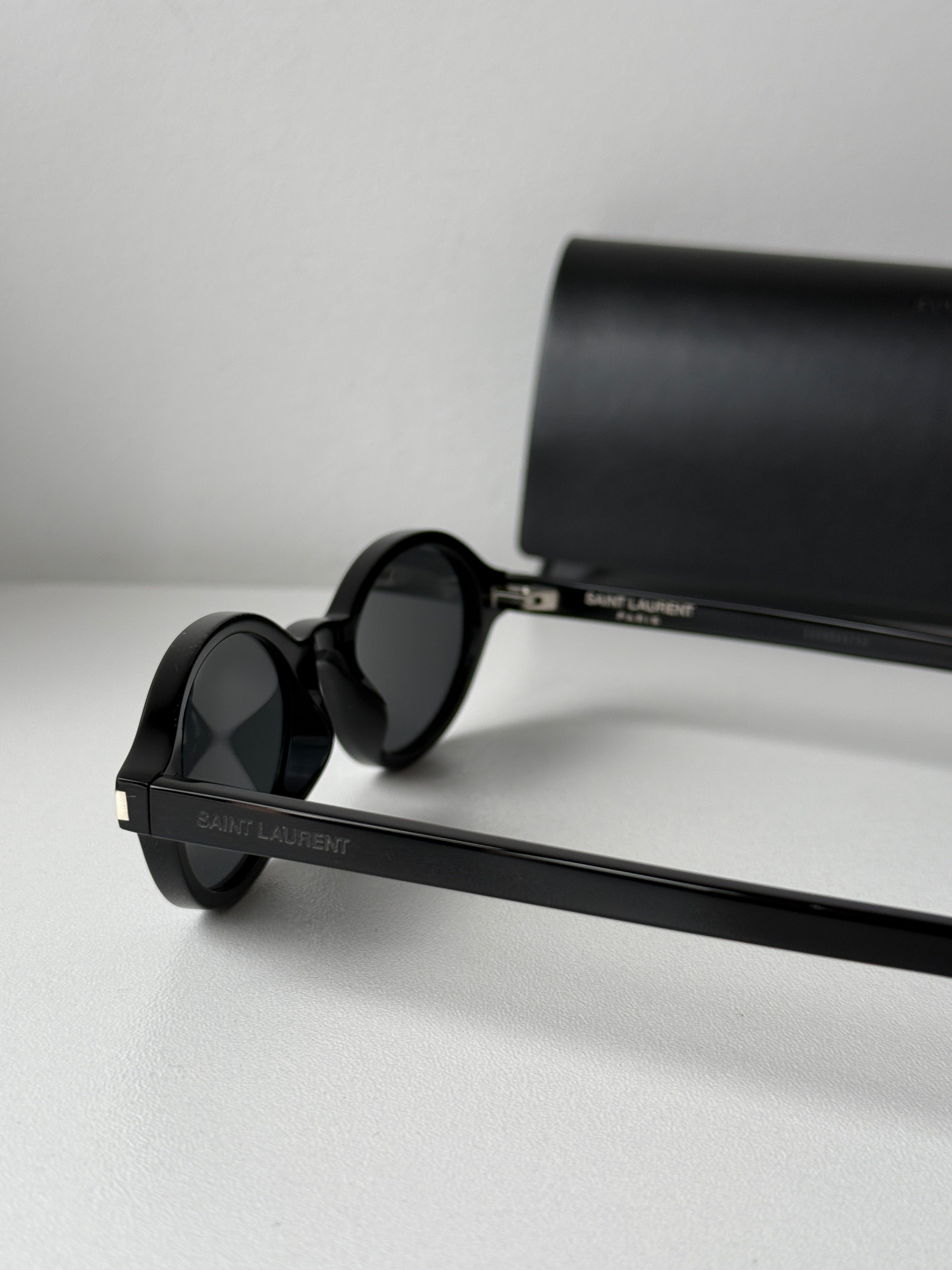 Saint Laurent SL751 Jeanne Black Sunglasses – Designer Daydream
