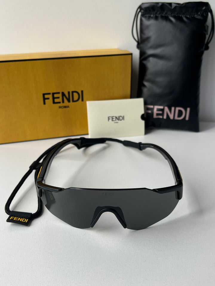 Fendi Sport FE40088U-Y Sunglasses in Black