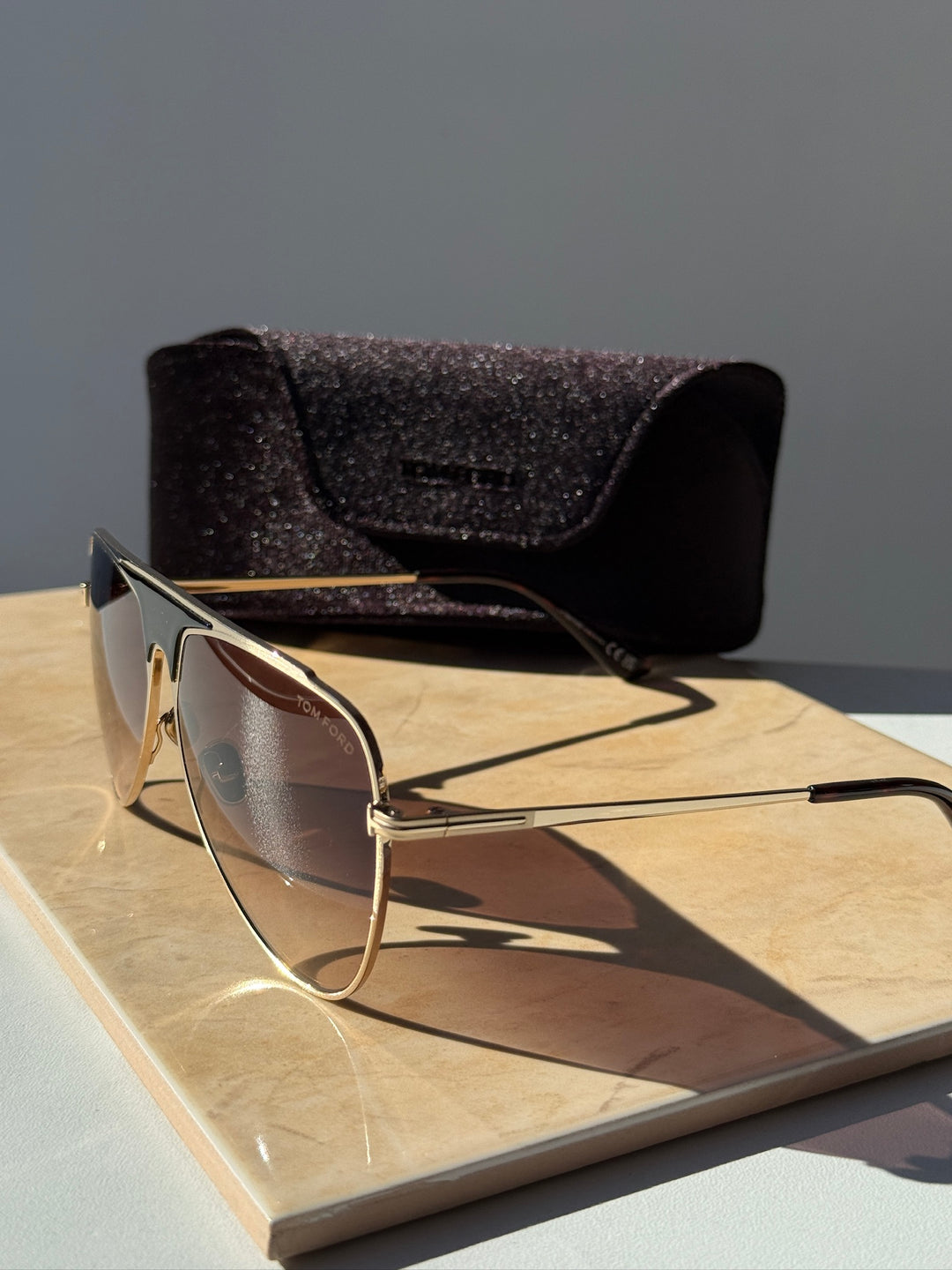 Tom Ford Ethan FT0935 Rose Gold Pilot Sunglasses