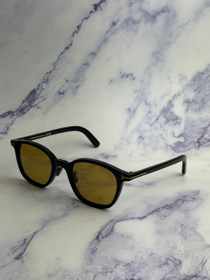 Tom Ford FT0978-D Sunglasses in Black
