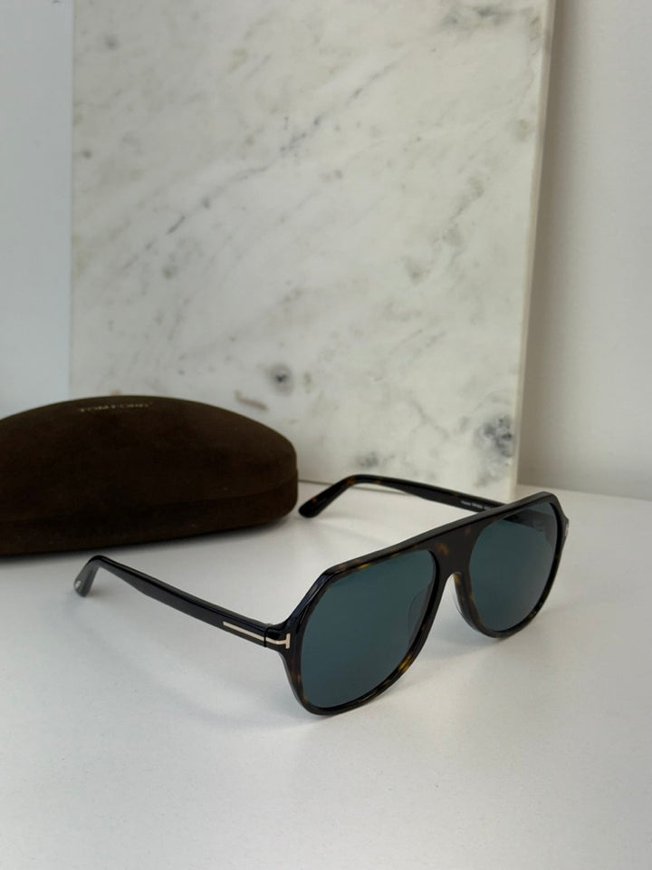 Tom Ford Hayes FT0934 Dark Havana Aviator Sunglasses