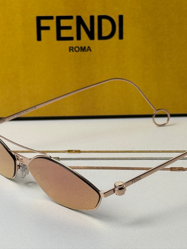 Fendi Baguette FE40114U-Y Mirror Sunglasses in Red Chain