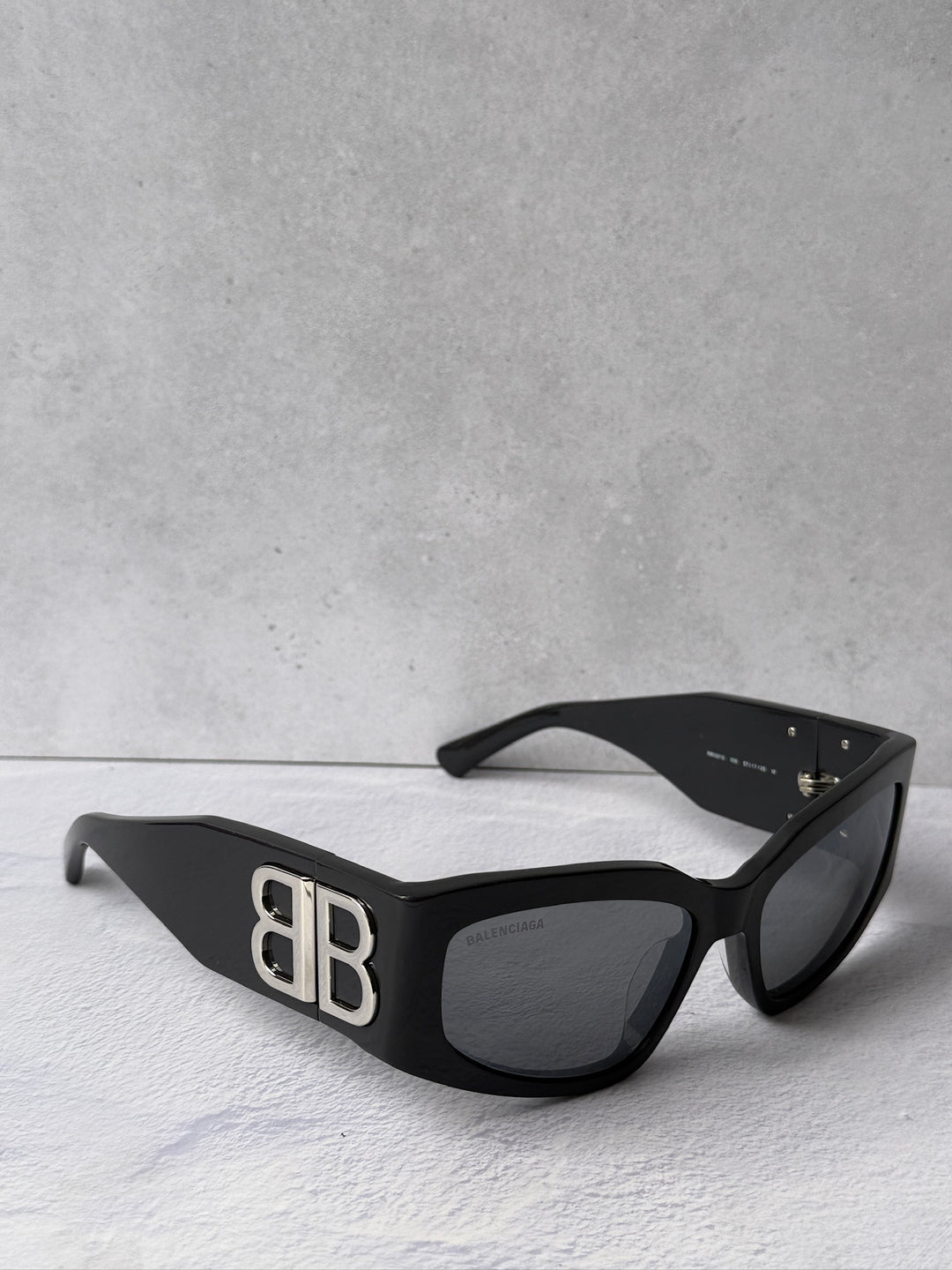 Balenciaga BB0321S Sunglasses in Grey Mirror - Product Image 2 - Designer Daydream
