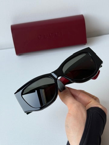 Gafas de sol extragrandes Gucci GG0817S con lentes grises 