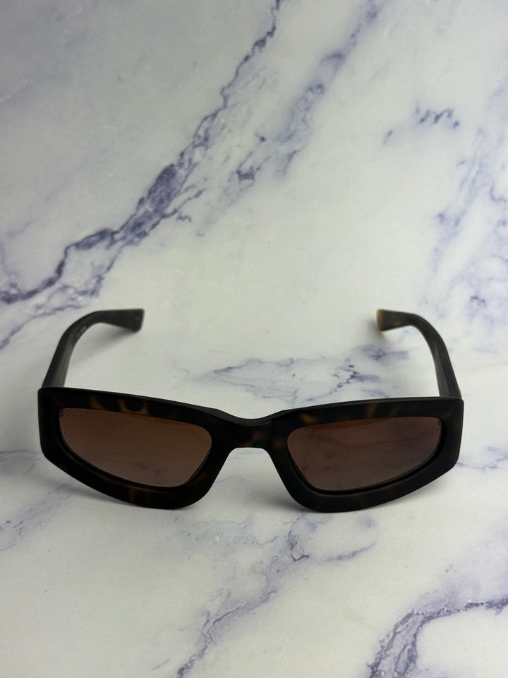 Gucci GG1787S Slim Sunglasses in Brown
