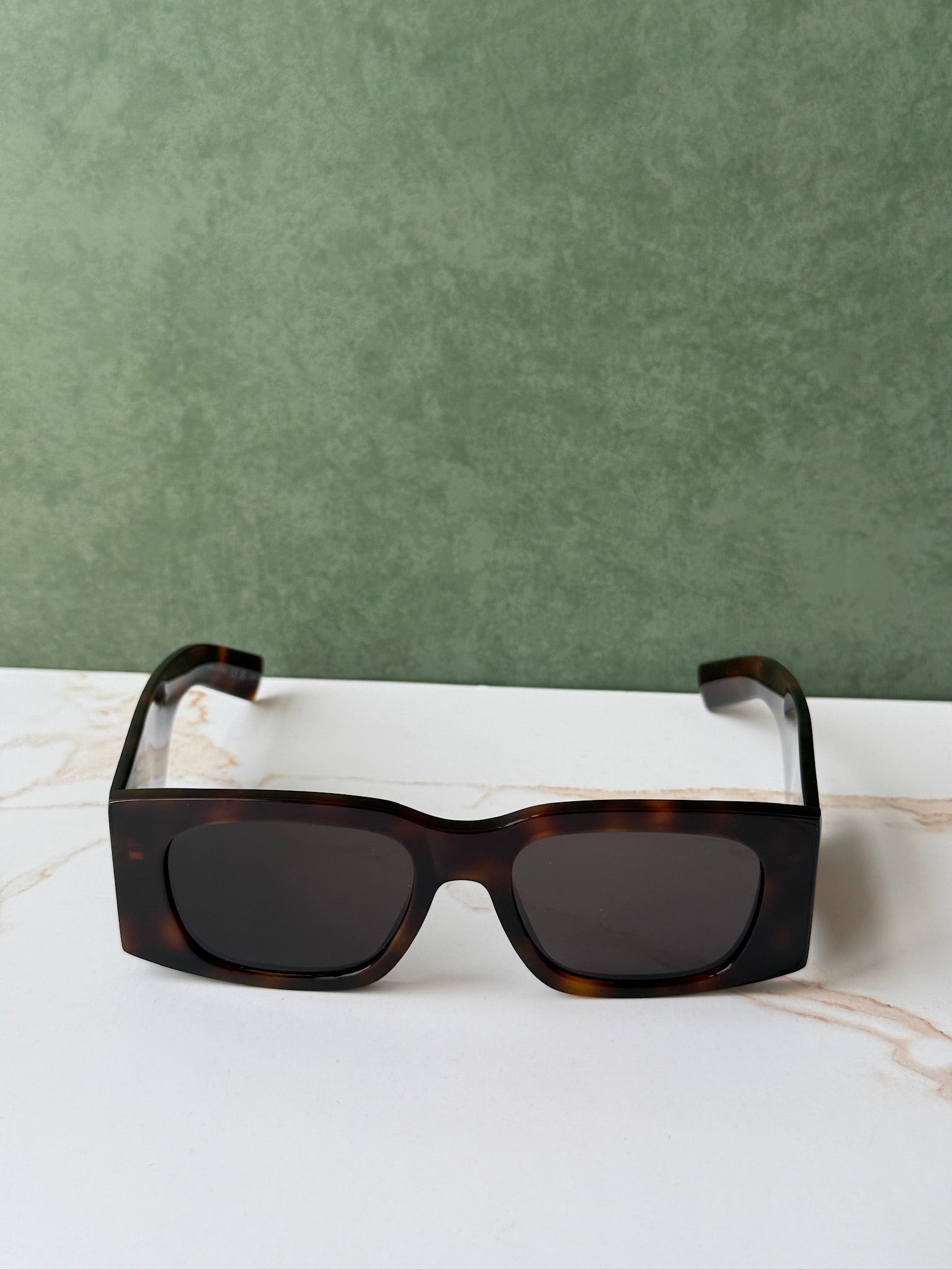 Saint Laurent SL654 Sunglasses in Havana Brown – Designer Daydream