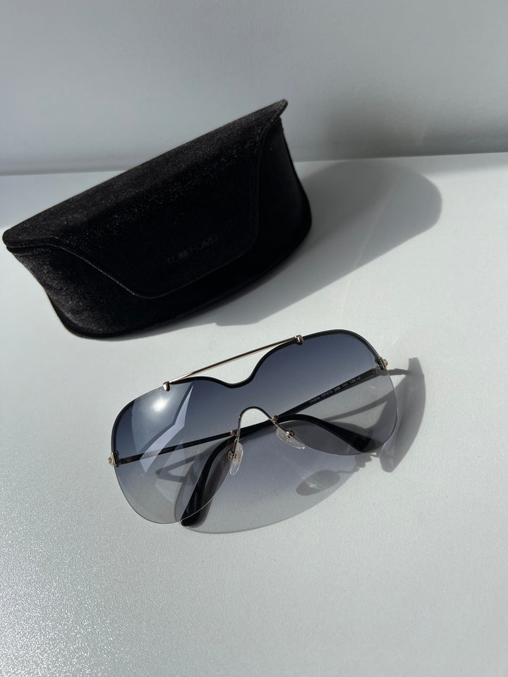 Tom Ford Ondria FT0519 Wrap Sunglasses in Smoke