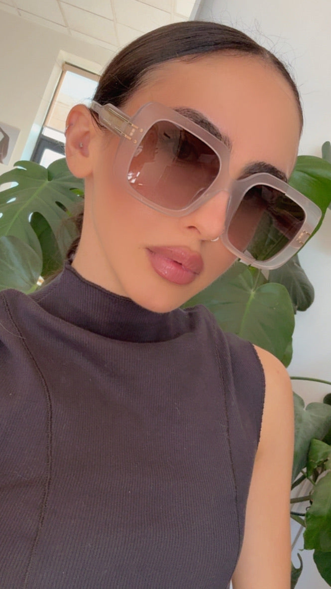 Dior Signature S11F Sunglasses in Milky White