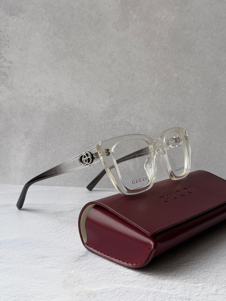Gucci GG2028O Cat Eye Eyeglasses Frames in Transparent Clear