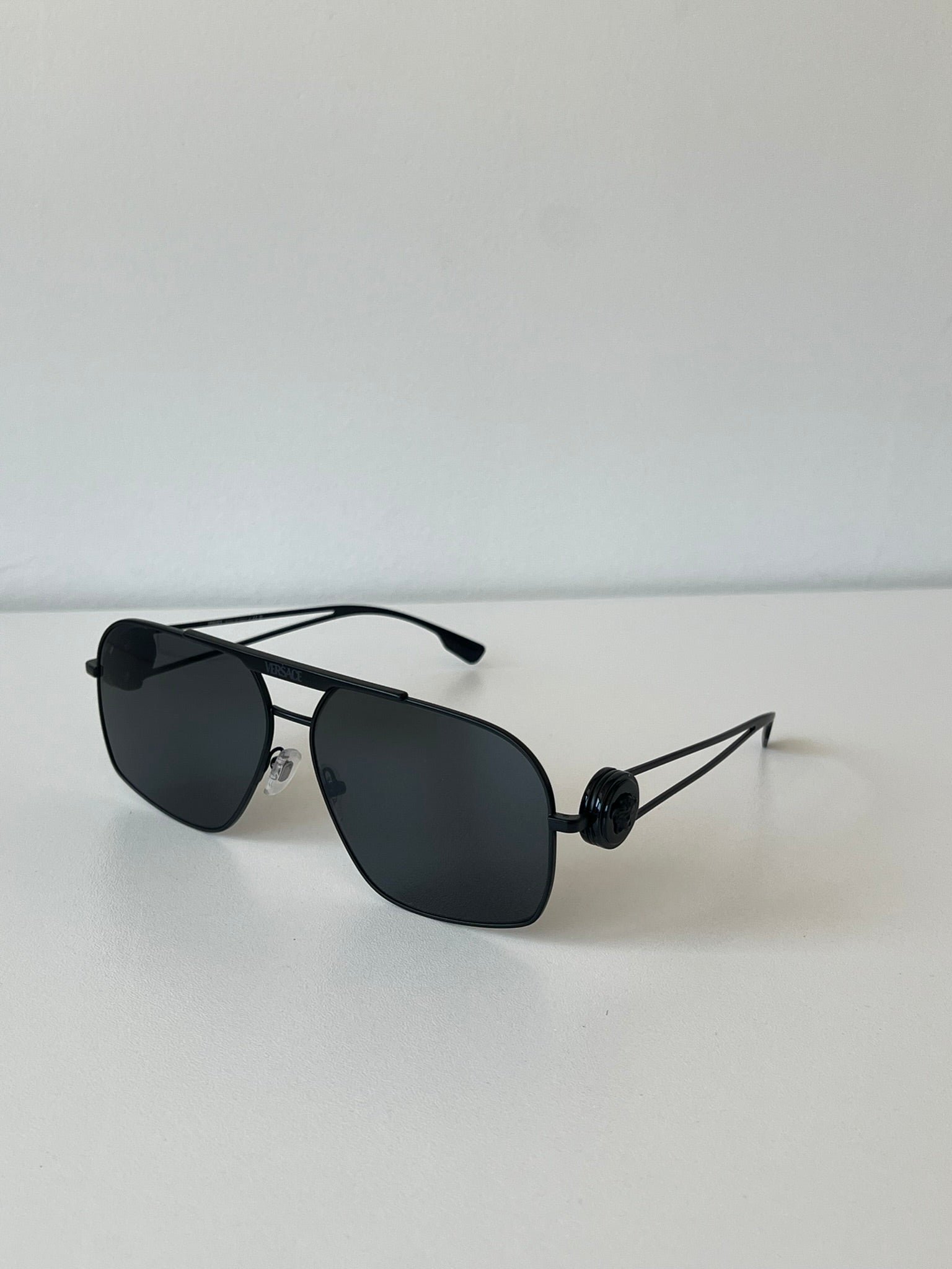 Versace VE2269 Black Medusa Aviator Sunglasses – Designer Daydream