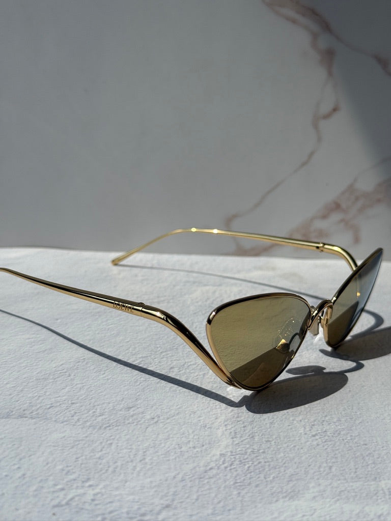 Loewe LW40179U Cat Eye Sunglasses in Gold Mirror