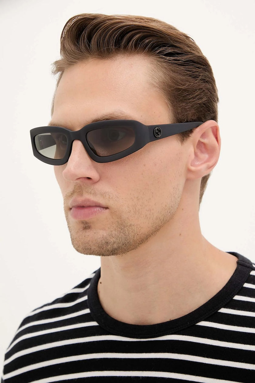 Gafas de sol Gucci GG0765SA Marmont con logo de mariposa y lentes degradados negros