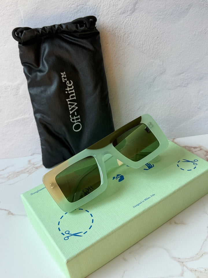 Off White Seattle Sunglasses in Sage Green