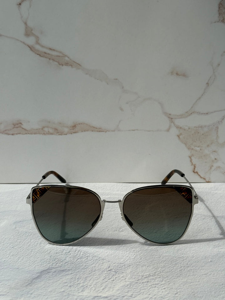 Fendi FE40189U Butterfly Sunglasses in Silver