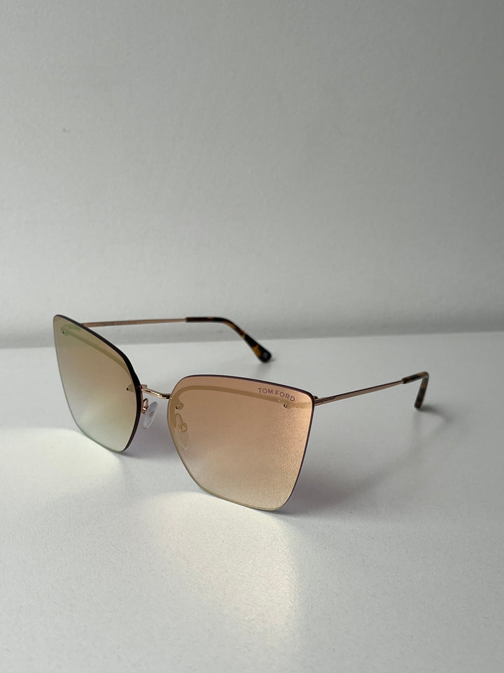 Tom Ford Camilla FT0682 Gafas de sol tipo ojo de gato 