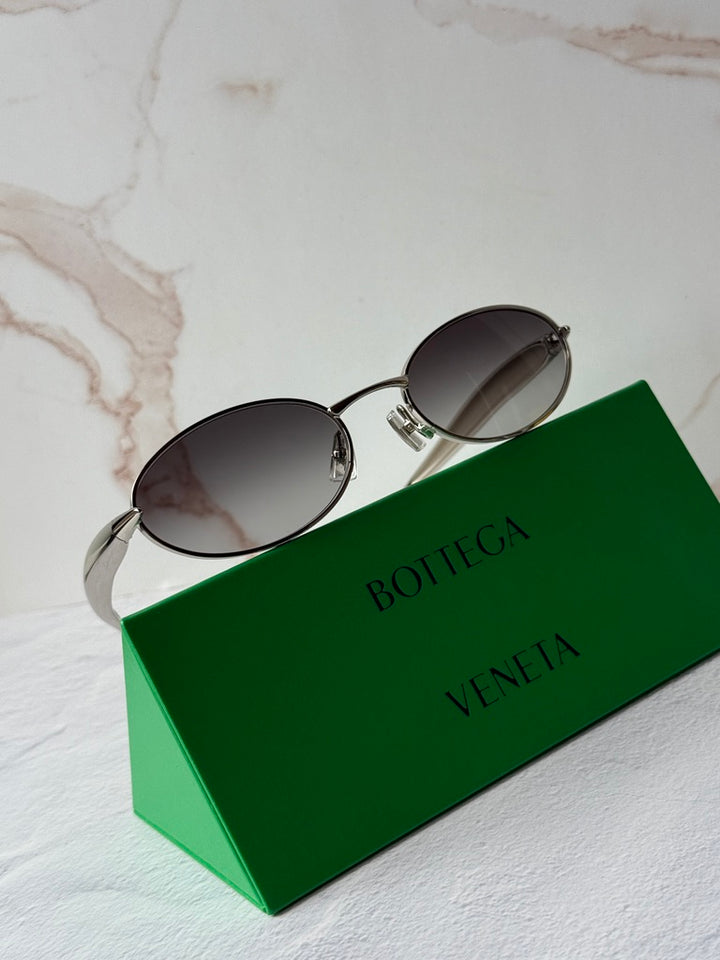 Bottega Veneta BV1386S Sardine Sunglasses in Silver