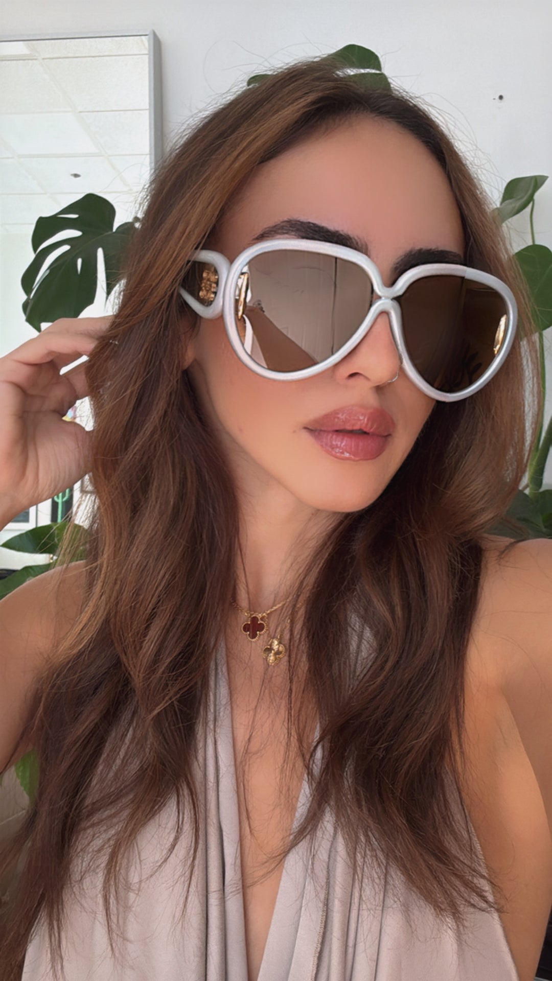 Loewe LW40132I Paula's Ibiza Sunglasses in Light Grey Mirror