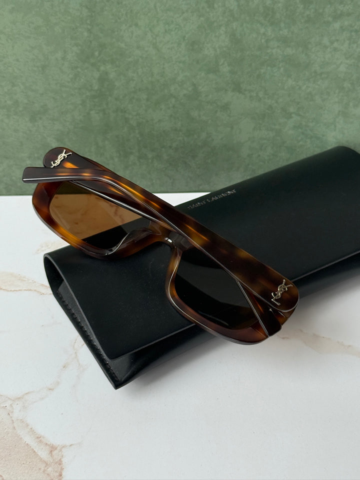 Gafas de sol Saint Laurent SL M130 en negro