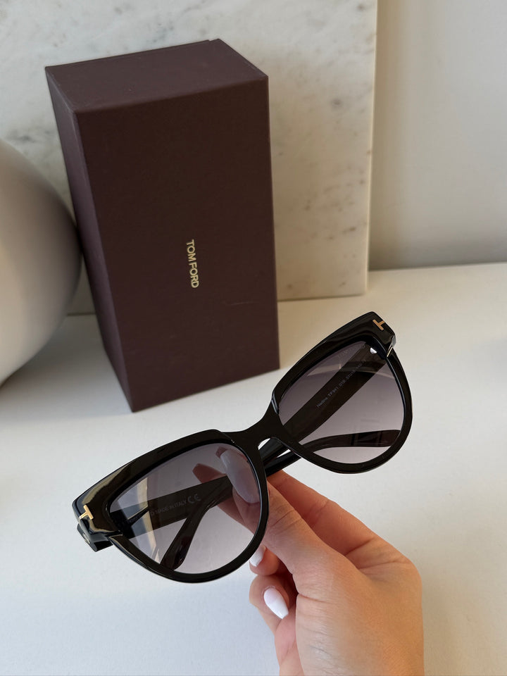Tom Ford Nadine FT0941 Cat Eye Sunglasses in Black