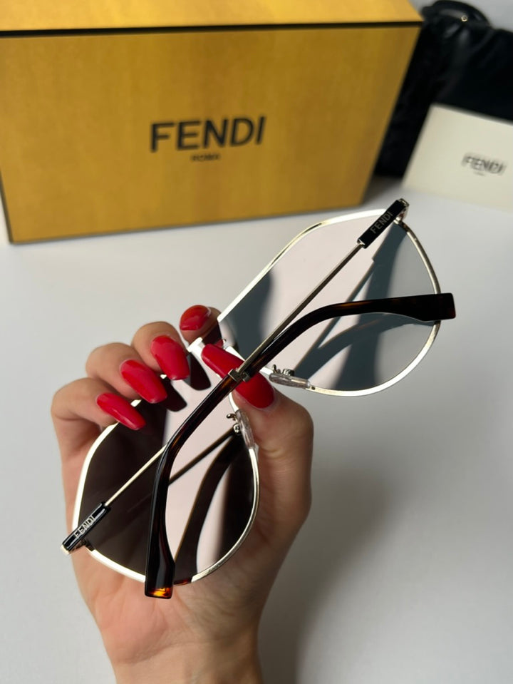 Fendi FE40080U Match Shield Sunglasses in Mirror Gold