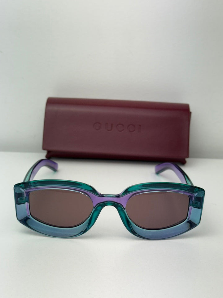 Gucci GG1719S Oval Sunglasses in Transparent Violet