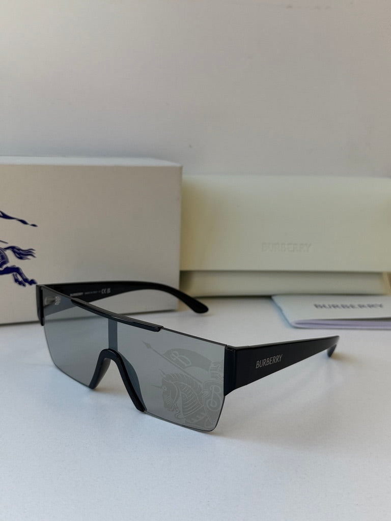 Burberry BE4291 Gafas de sol con escudo espejado en dorado