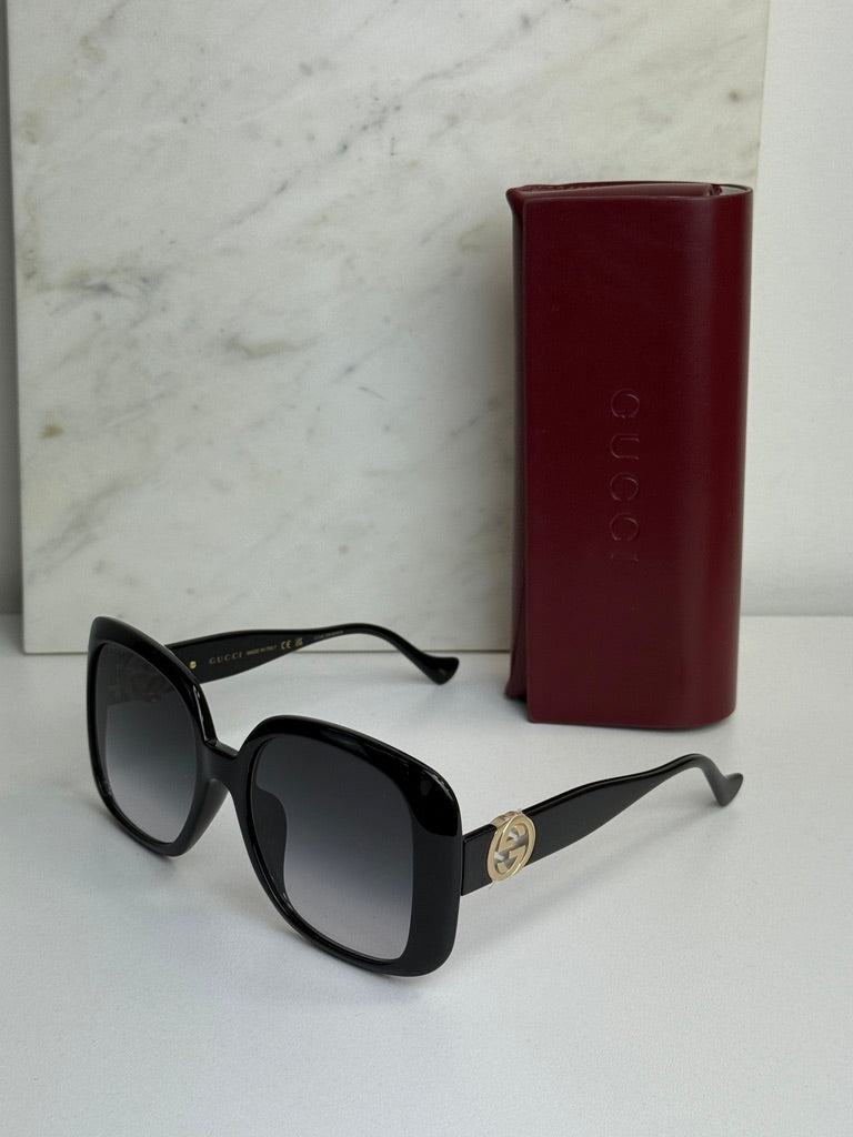Gucci GG1029S Gafas de sol cuadradas negras extragrandes 