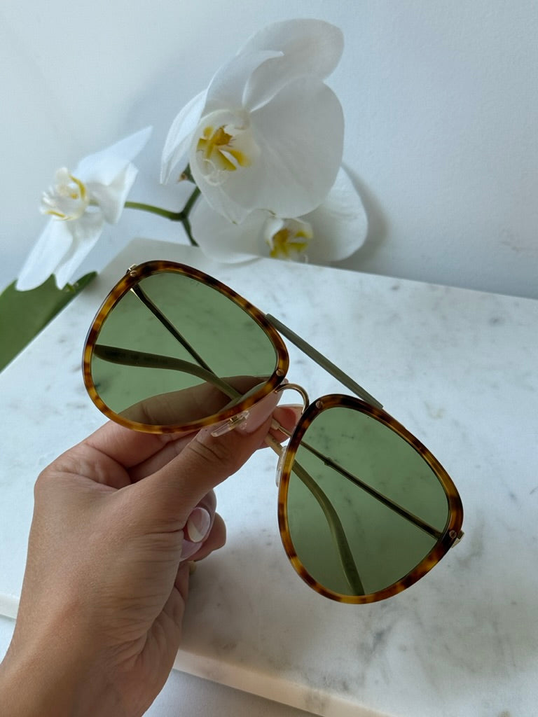 Gafas de sol de aviador de gran tamaño Gucci GG0672S en La Habana