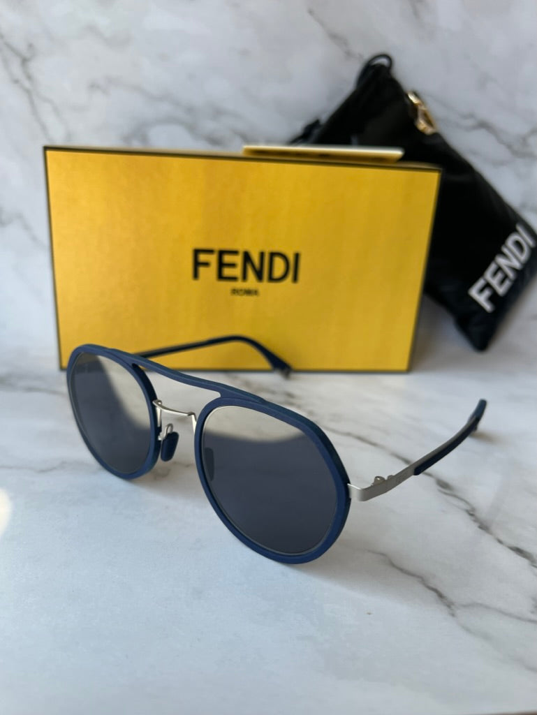 Fendi FE40040U Navy Blue Round Sunglasses